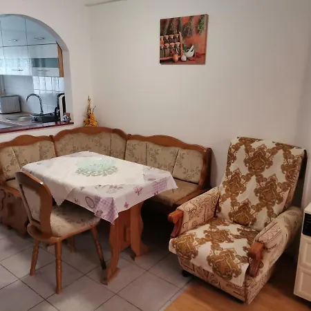 Aida Apartment